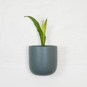 SOLID WALL PLANTERS | POTS - 45% OFF